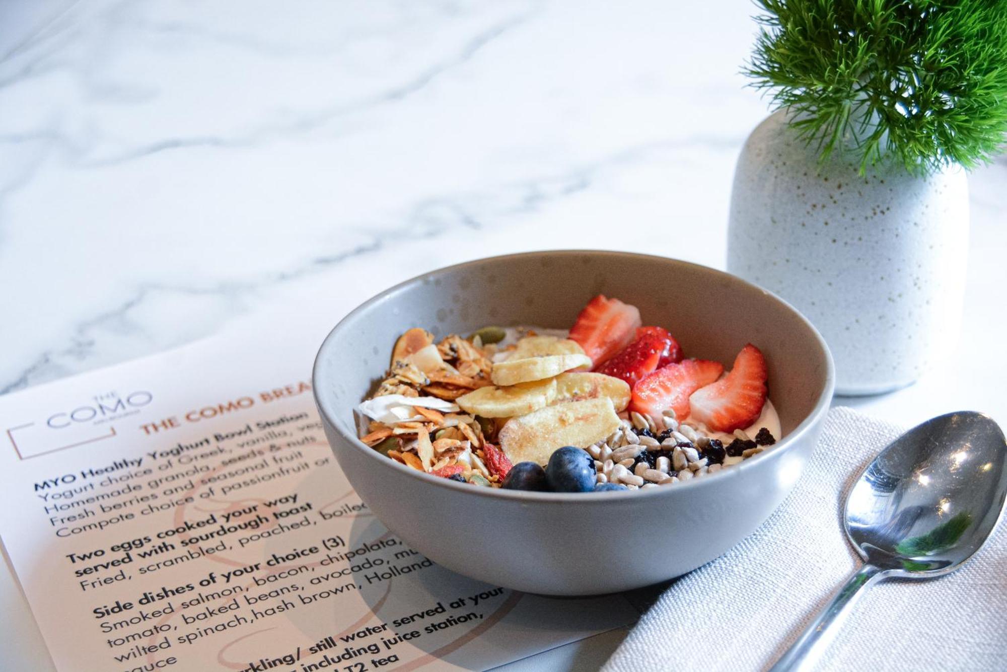 The Como Melbourne Dış mekan fotoğraf A bowl of granola with fruit